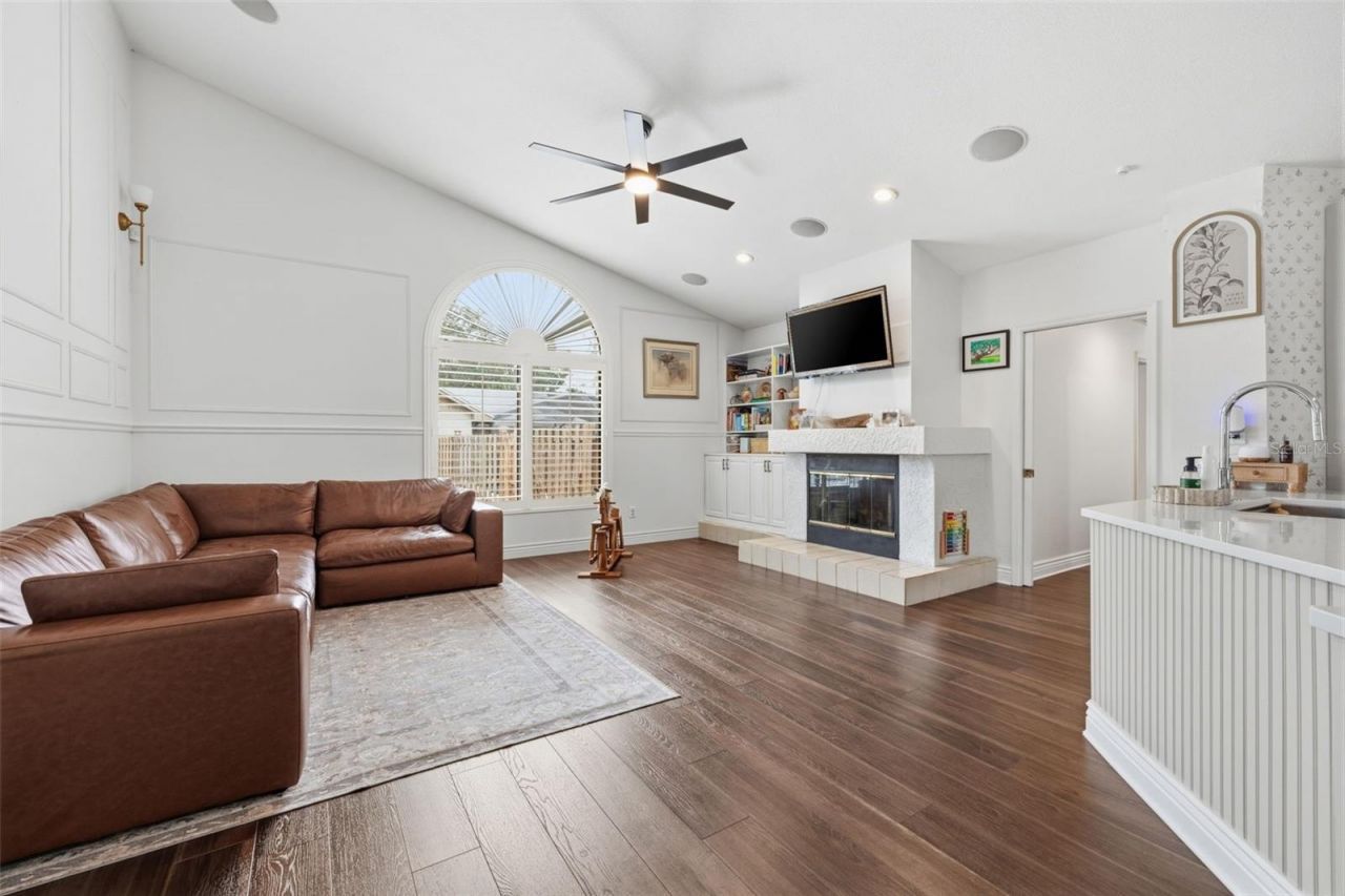1521 Waterwood Drive, Lutz, FL 33559 Photo