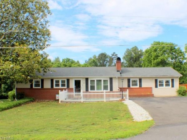 259 Chatham Road , Mount Airy, NC 27030