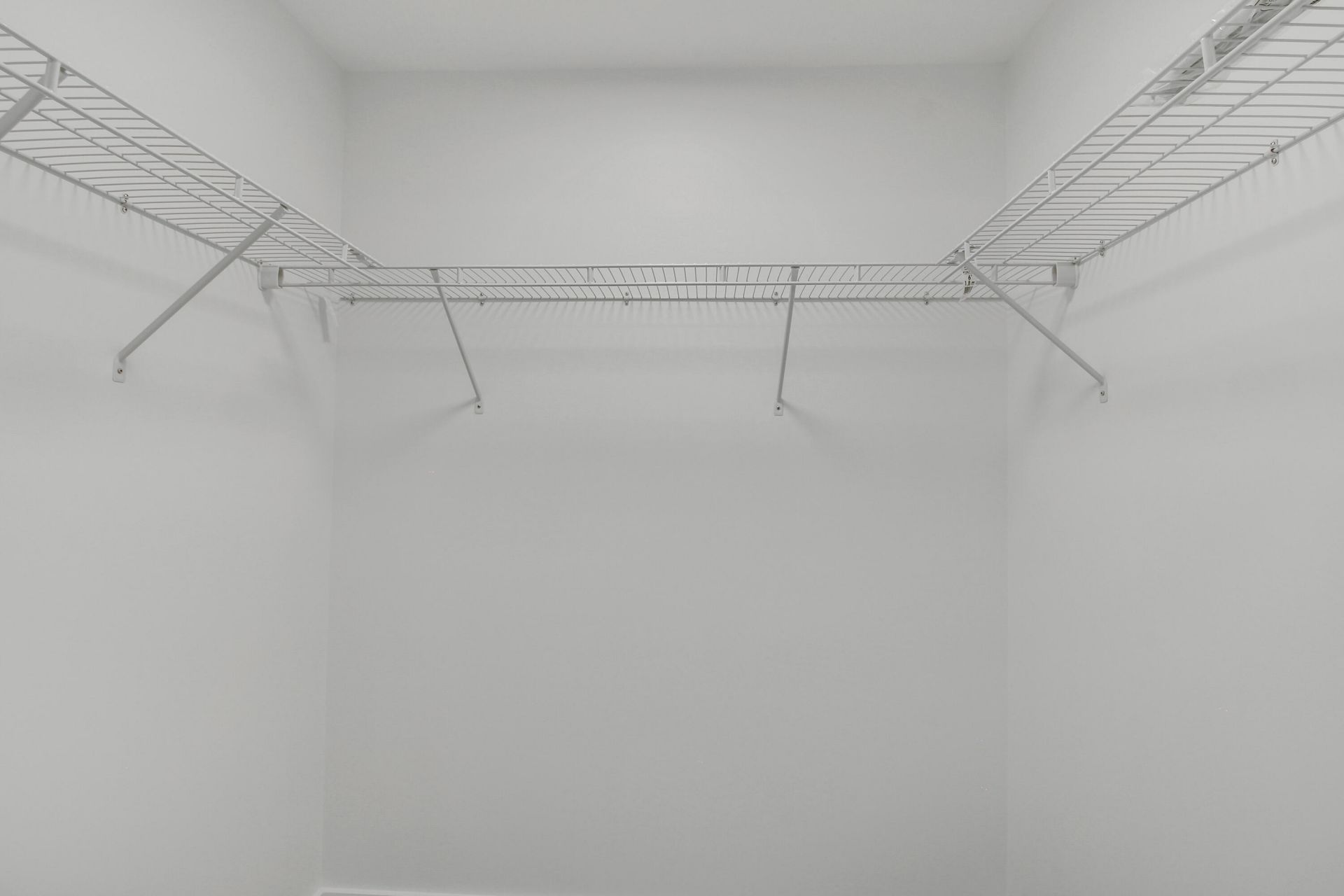 305 Mayfield Street Photo 28