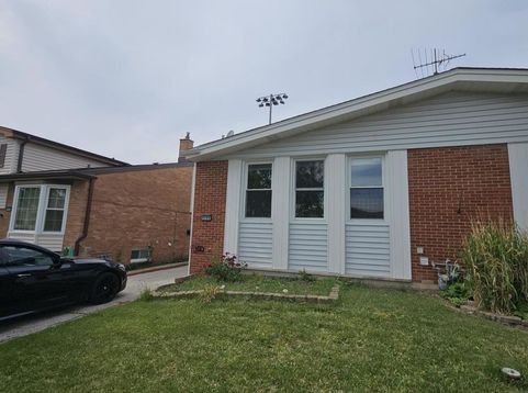 Main Photo
