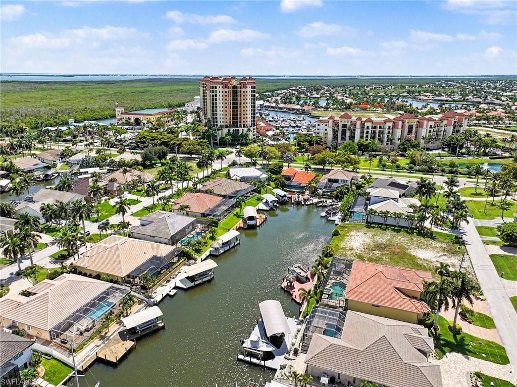 1533 SW 57th Ter, Cape Coral, FL 33914 Photo