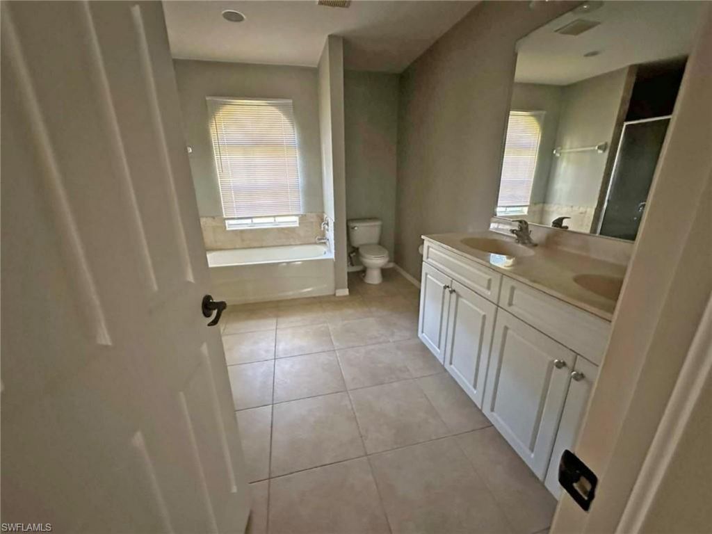 3025 SW 4th Pl , Cape Coral, FL 33914 Photo