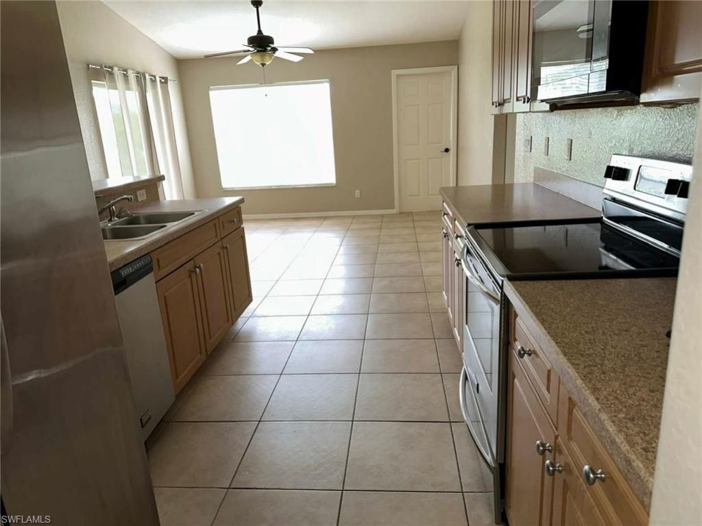 3025 SW 4th Pl , Cape Coral, FL 33914 Photo