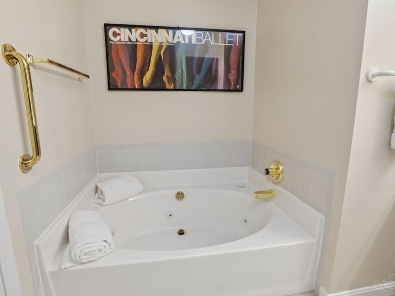 216 Breezy Vista, Reading, OH 45215 Photo 23