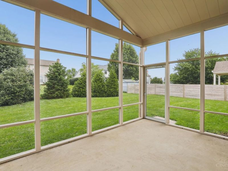 216 Breezy Vista, Reading, OH 45215 Photo 31