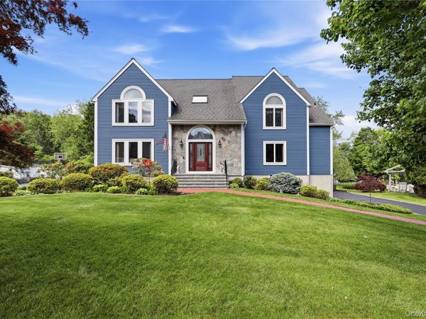 3093 Ferncrest Drive , Yorktown Heights, NY 10598