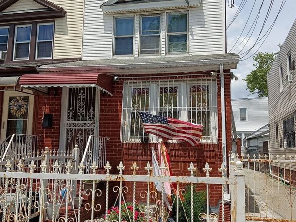11513 111th Avenue , South Ozone Park, NY 11420