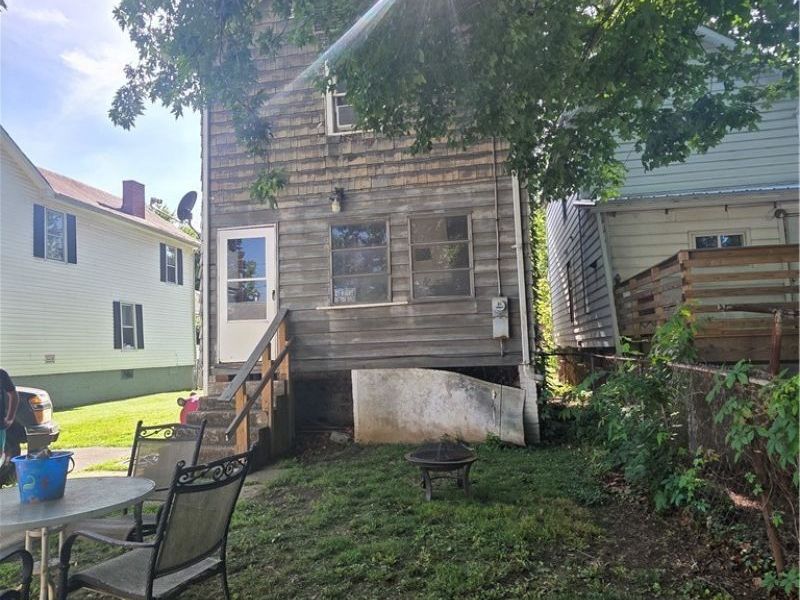 314 Harmar Street, Marietta, OH 45750 Photo 6