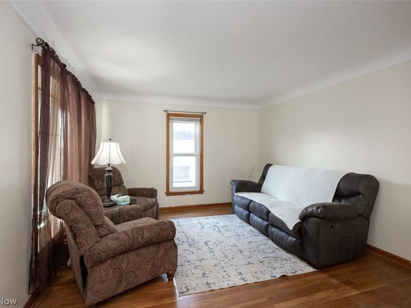 6602 Brownfield Drive, Parma, OH 44129 Photo 12