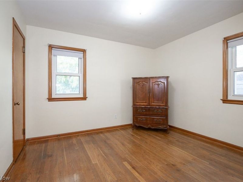 6602 Brownfield Drive, Parma, OH 44129 Photo 15