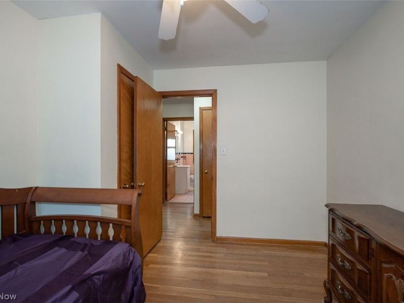 6602 Brownfield Drive, Parma, OH 44129 Photo 21