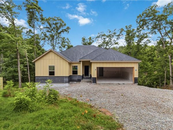 3 Ardley Lane, Bella Vista, AR 72714