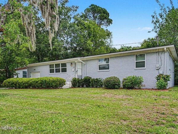 3923 COBALT Avenue E, Jacksonville, FL 32210