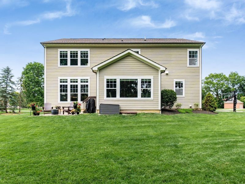 8558 Gosling Way , Powell, OH 43065 Photo 12