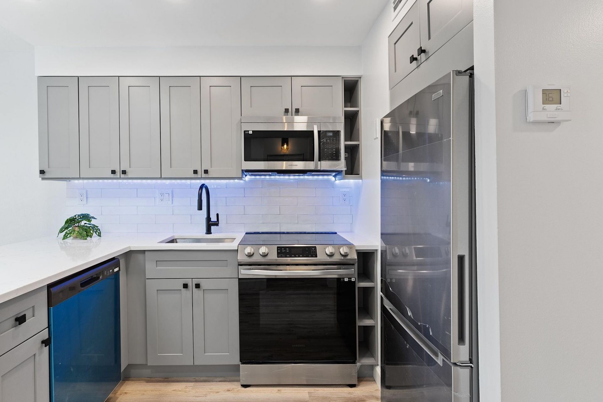2900 NE 30th Street, Unit  5d, Fort Lauderdale, FL 33306 Photo