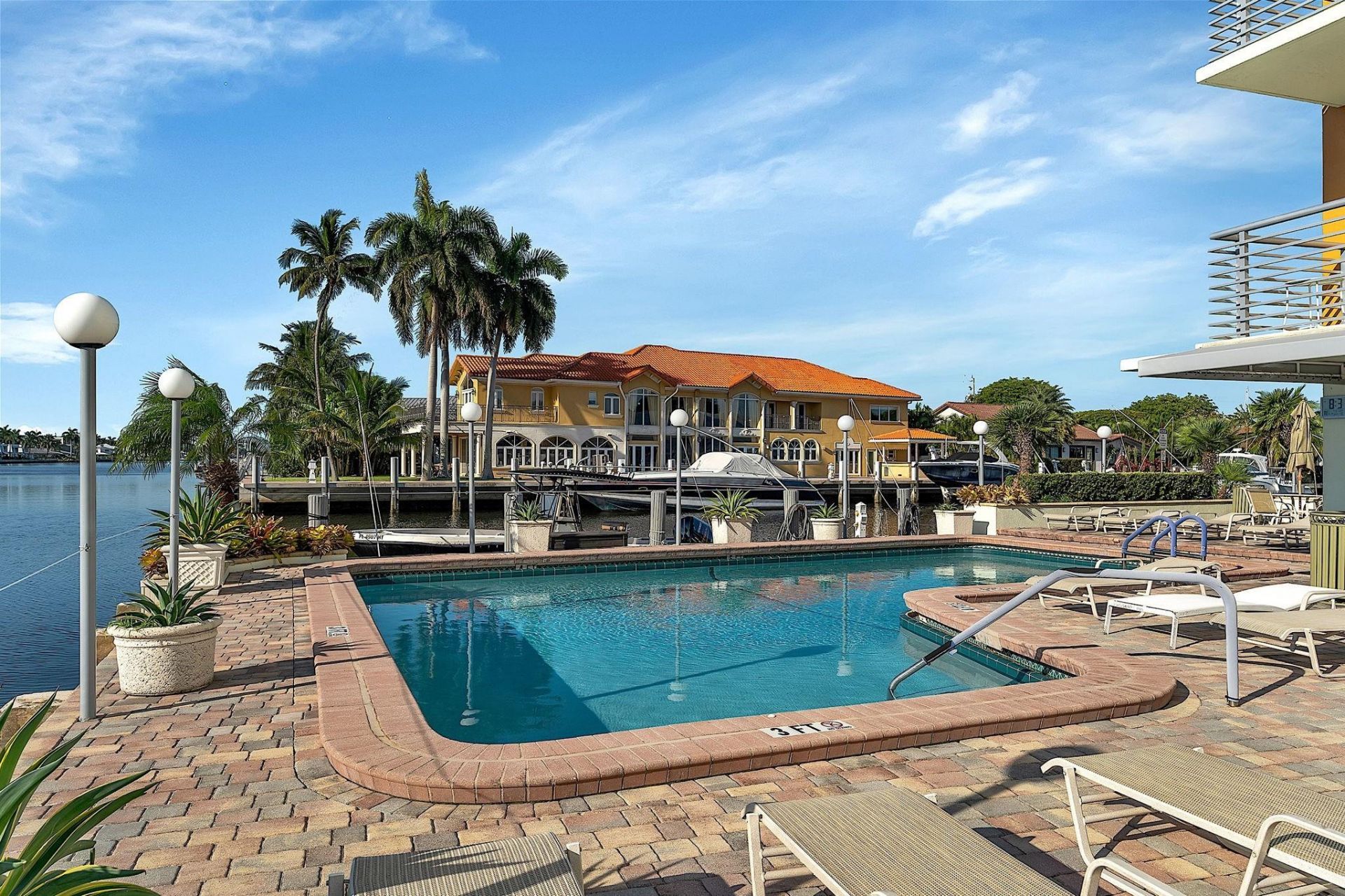 2900 NE 30th Street, Unit  5d, Fort Lauderdale, FL 33306 Photo