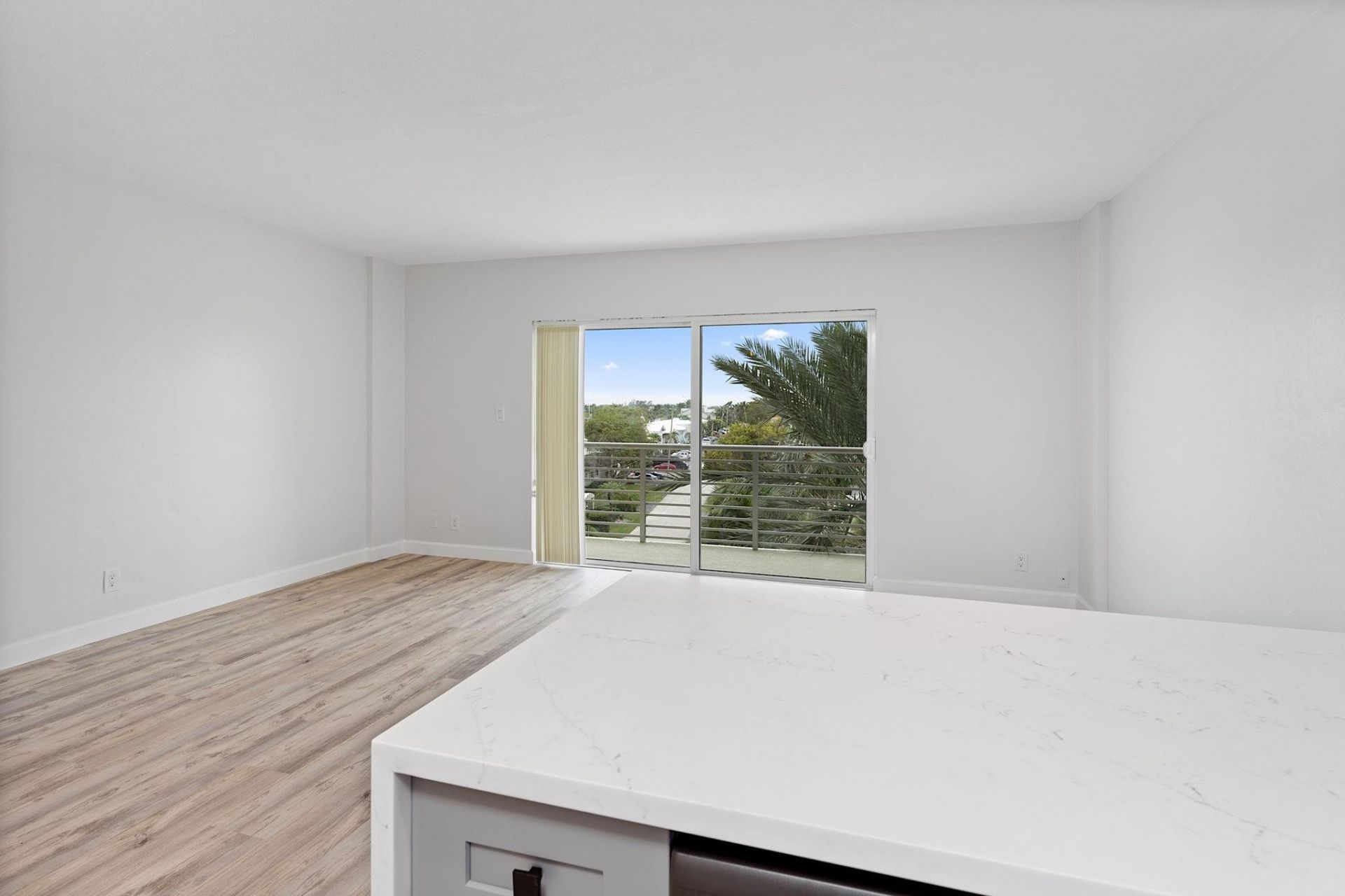 2900 NE 30th Street, Unit  5d, Fort Lauderdale, FL 33306 Photo