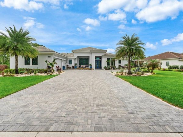 2893 SW Goldenglow Drive, Palm City, FL 34990