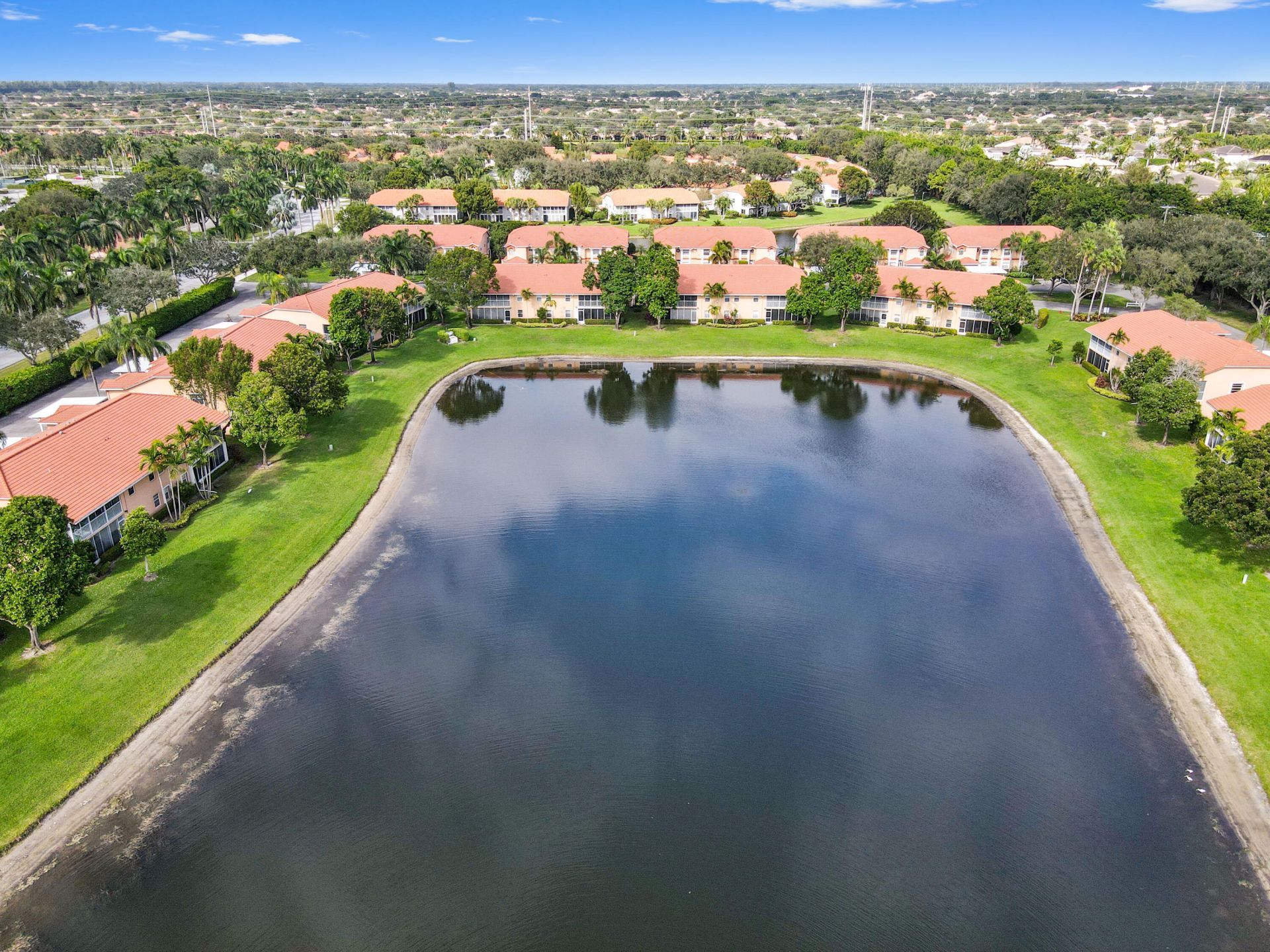9553 Shadybrook Drive, Unit 202, Boynton Beach, FL 33437 Photo