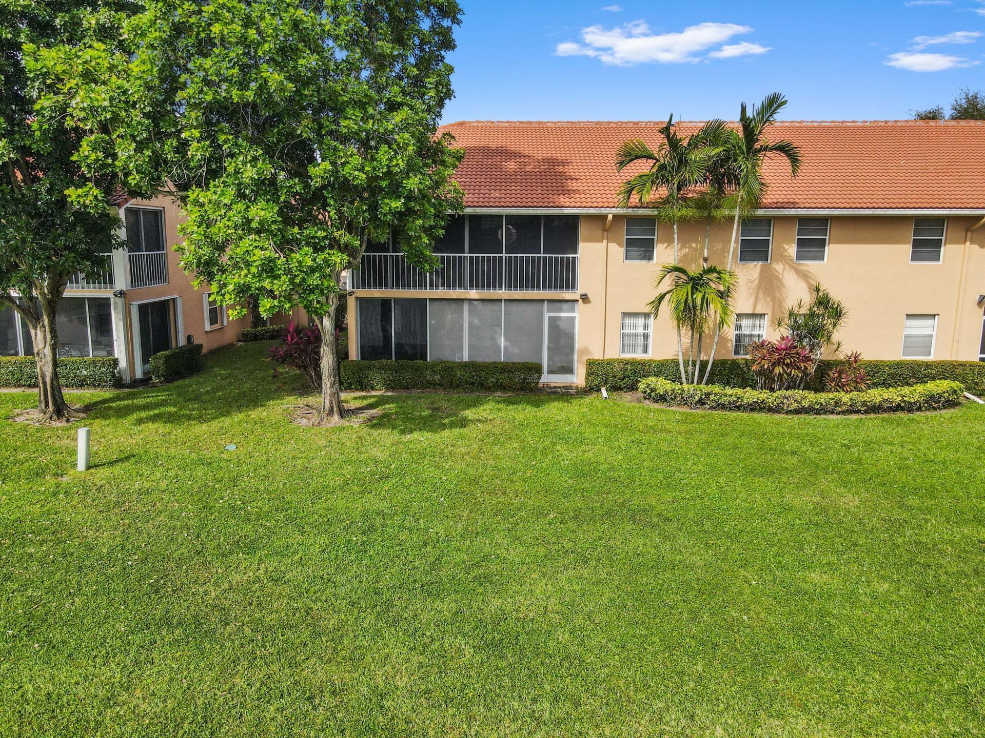 9553 Shadybrook Drive, Unit 202, Boynton Beach, FL 33437 Photo