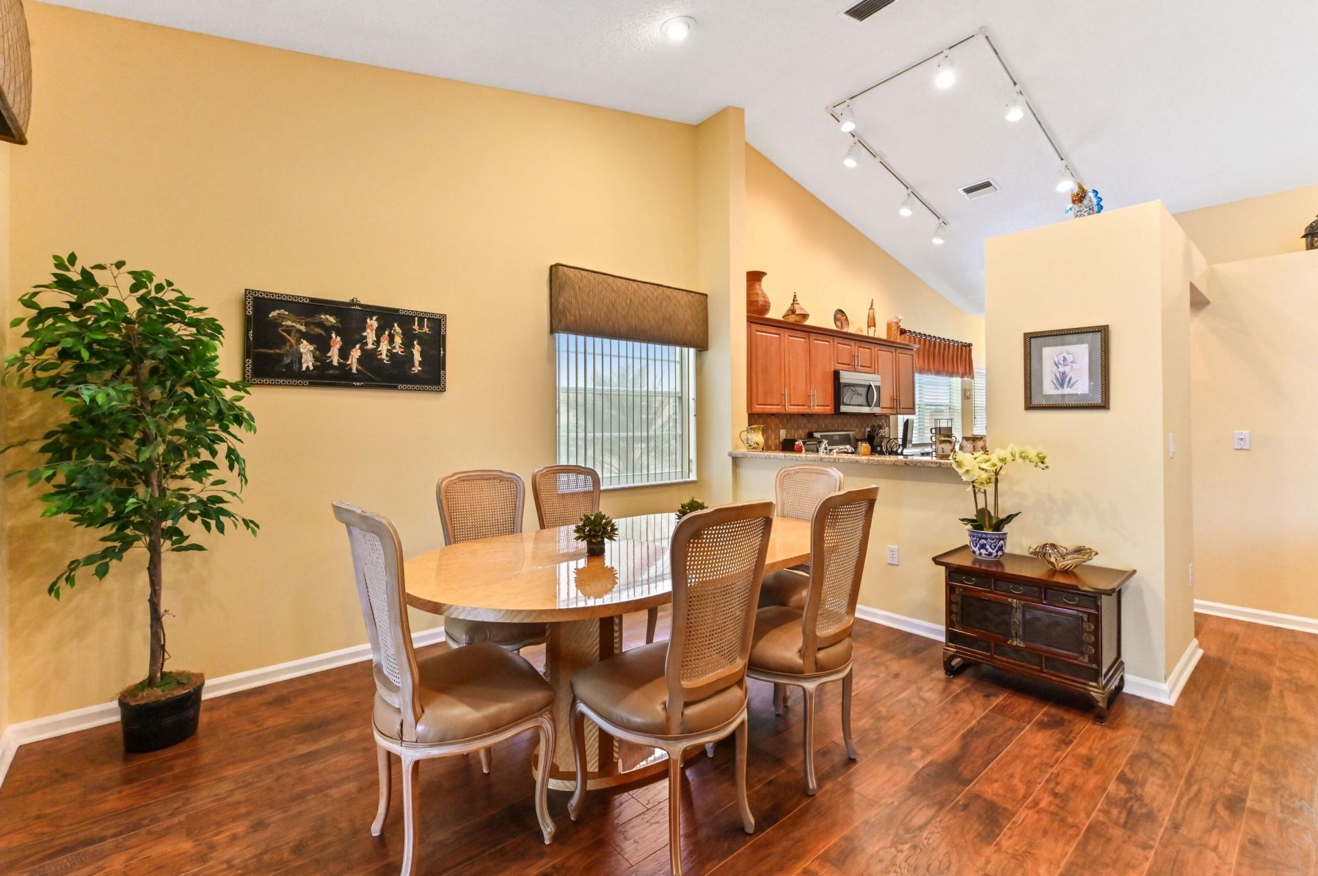 9553 Shadybrook Drive, Unit 202, Boynton Beach, FL 33437 Photo