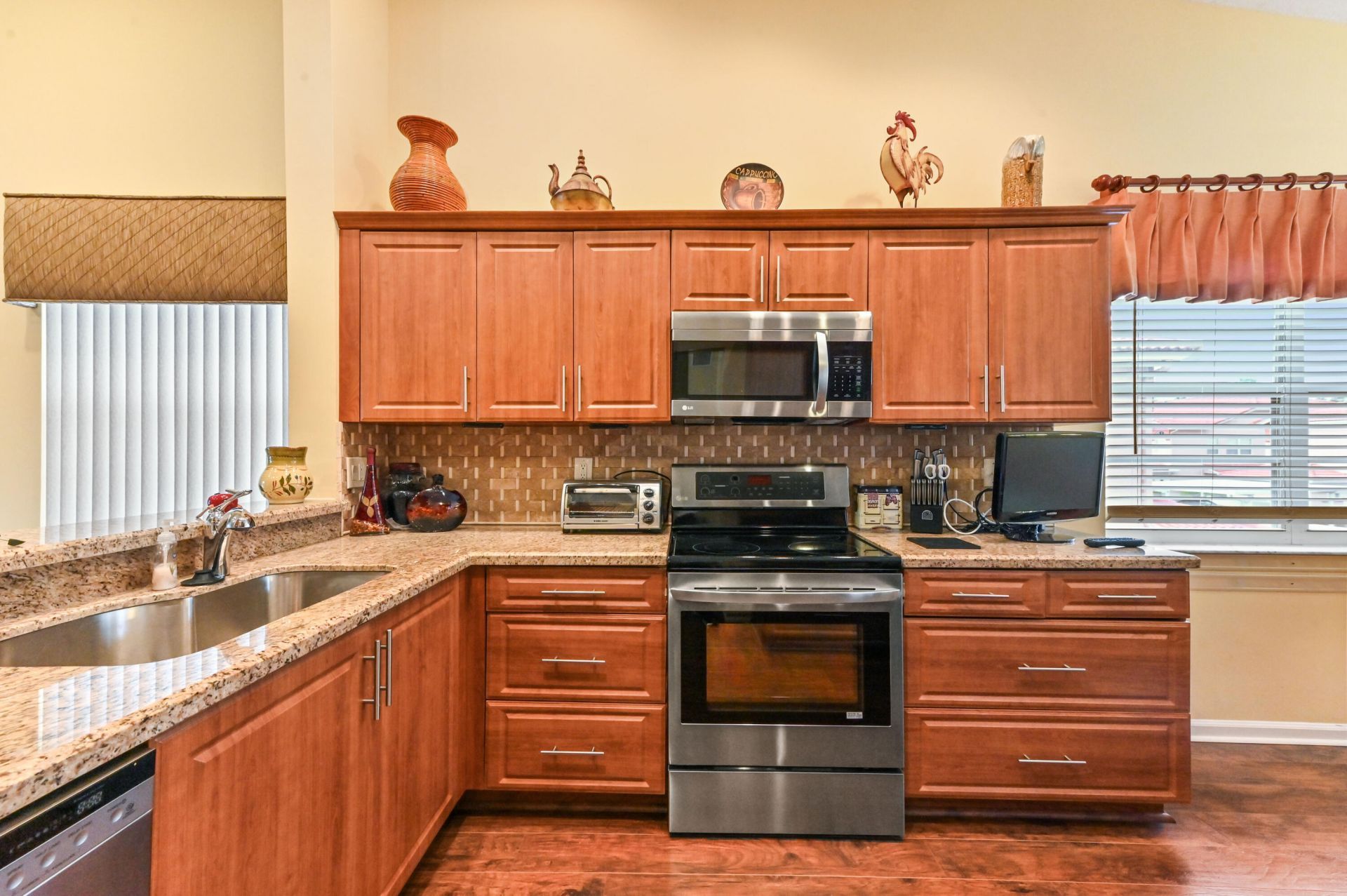 9553 Shadybrook Drive, Unit 202, Boynton Beach, FL 33437 Photo