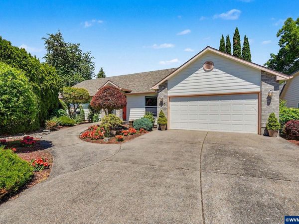 6683 Brookhollow Ct NE, Keizer, OR 97303
