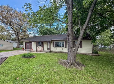 Main Photo