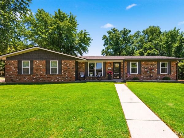 202 Cypress Court , O'Fallon, MO 63366