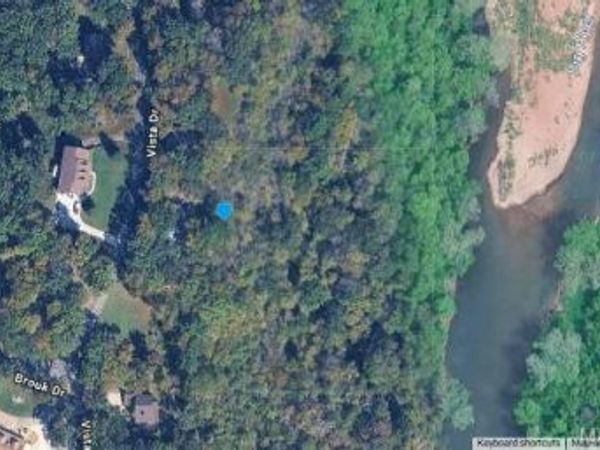 7560 Vista Drive , Cedar Hill, MO 63016