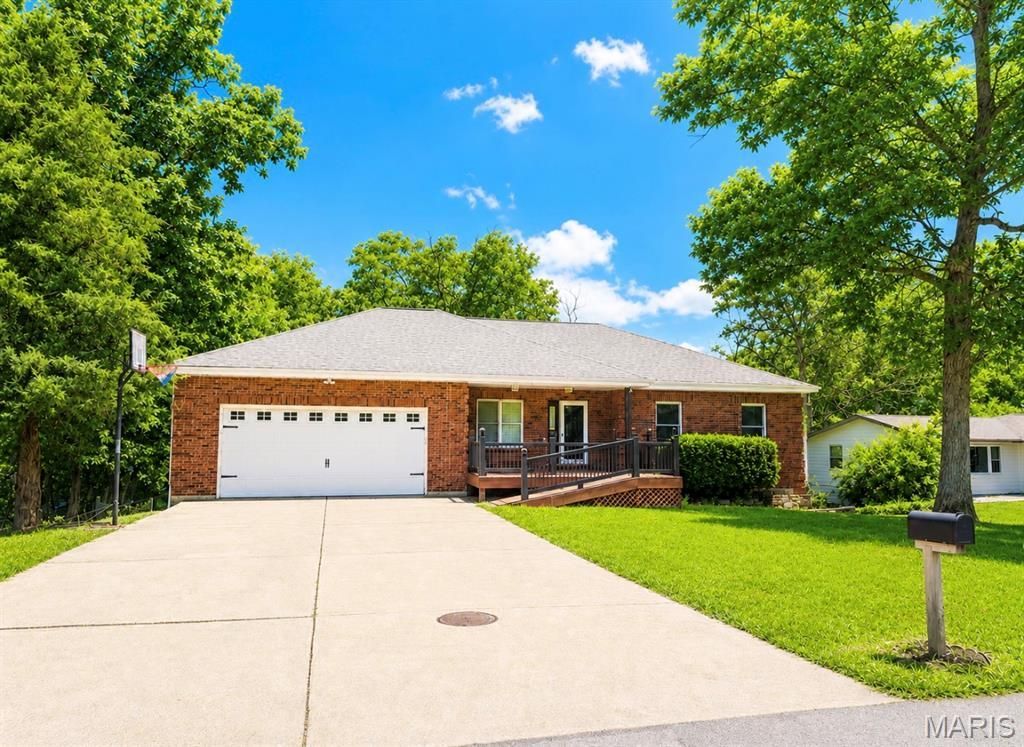10557 Fairway Drive, Foristell, MO 63348 Main Photo