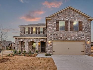 10201 Fox Grove Court, Fort Worth, TX 76131