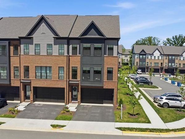 42128 STONE PRESS TERRACE, BRAMBLETON, VA 20148