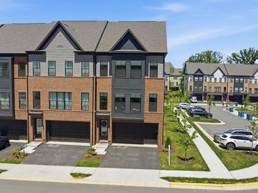 42128 STONE PRESS TERRACE, BRAMBLETON, VA 20148