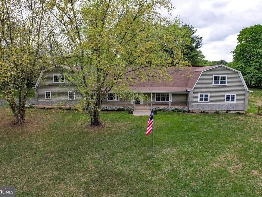 23311 Woodfield Road, Gaithersburg, MD 20882 Main Photo