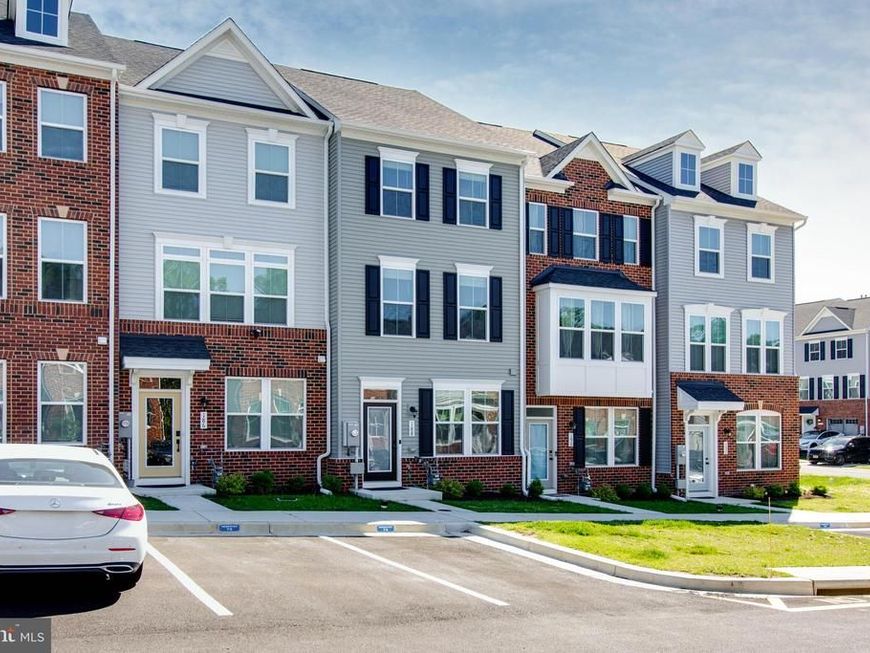 188 Woodgate Circle , Pasadena, MD 21122 Main Photo
