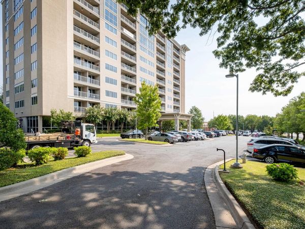 3700 Cantrell Rd. #301, Little Rock, AR 72202