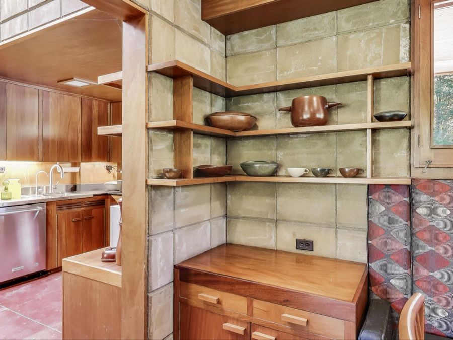Property Image 28