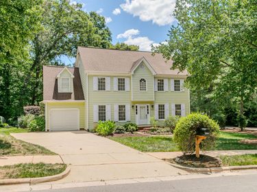 8200 Mourning Dove Road, Raleigh, NC 27615