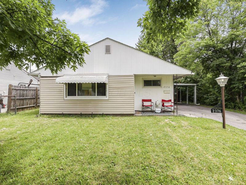 2376 Marcia Drive , Columbus, OH 43211 Photo 2