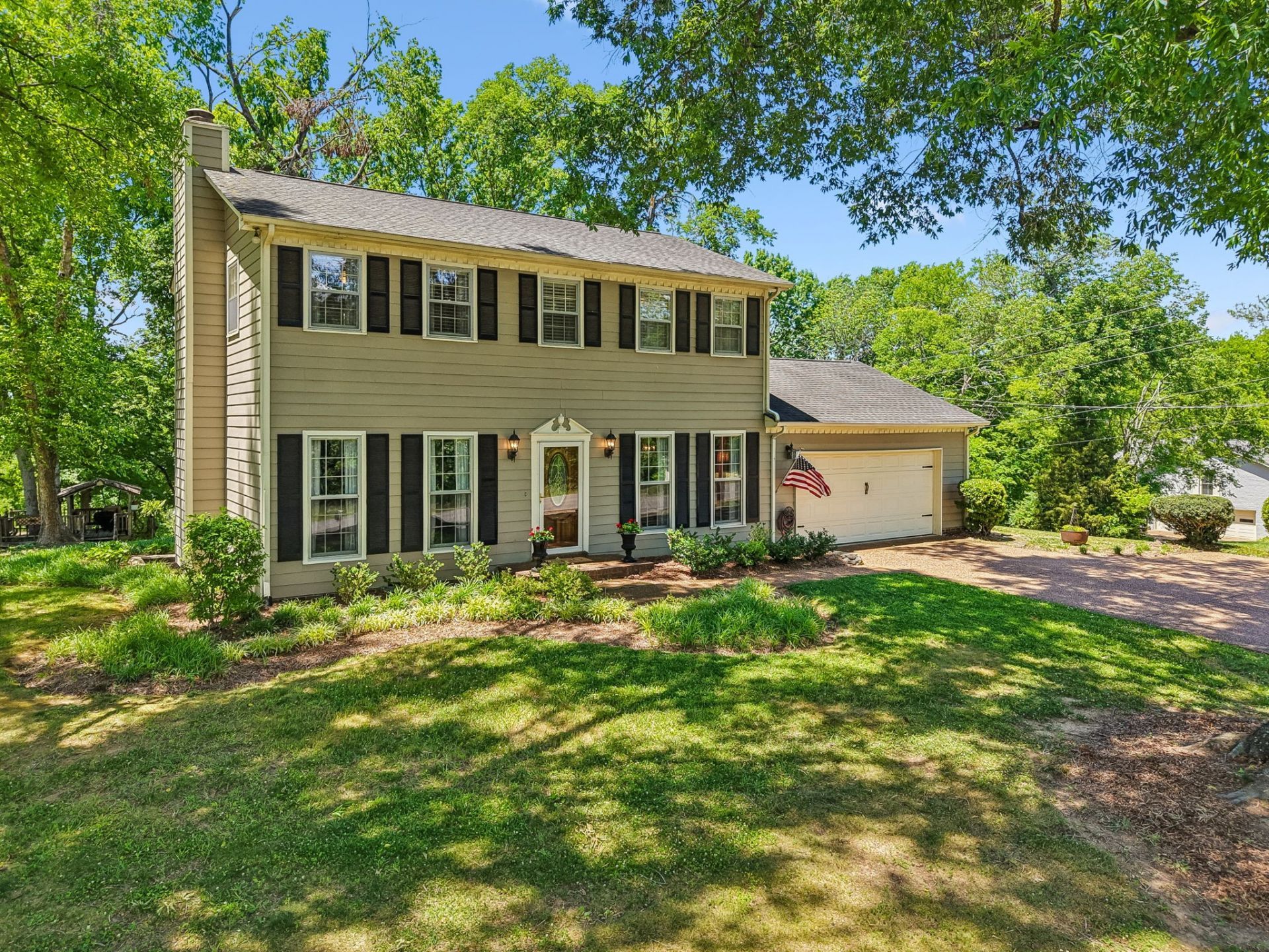 6720 Walnut Hills Dr, Brentwood, TN 37027 Main Photo