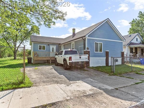 9983 Quincy Street , Detroit, MI 48204