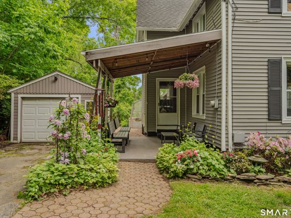 559 Old Laurel Hill, Norwich, CT 06360