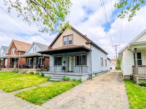 1926 Welch Avenue, Niagara Falls, NY 14303