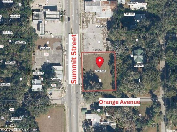 000 S SUMMIT Street, Crescent City, FL 32112