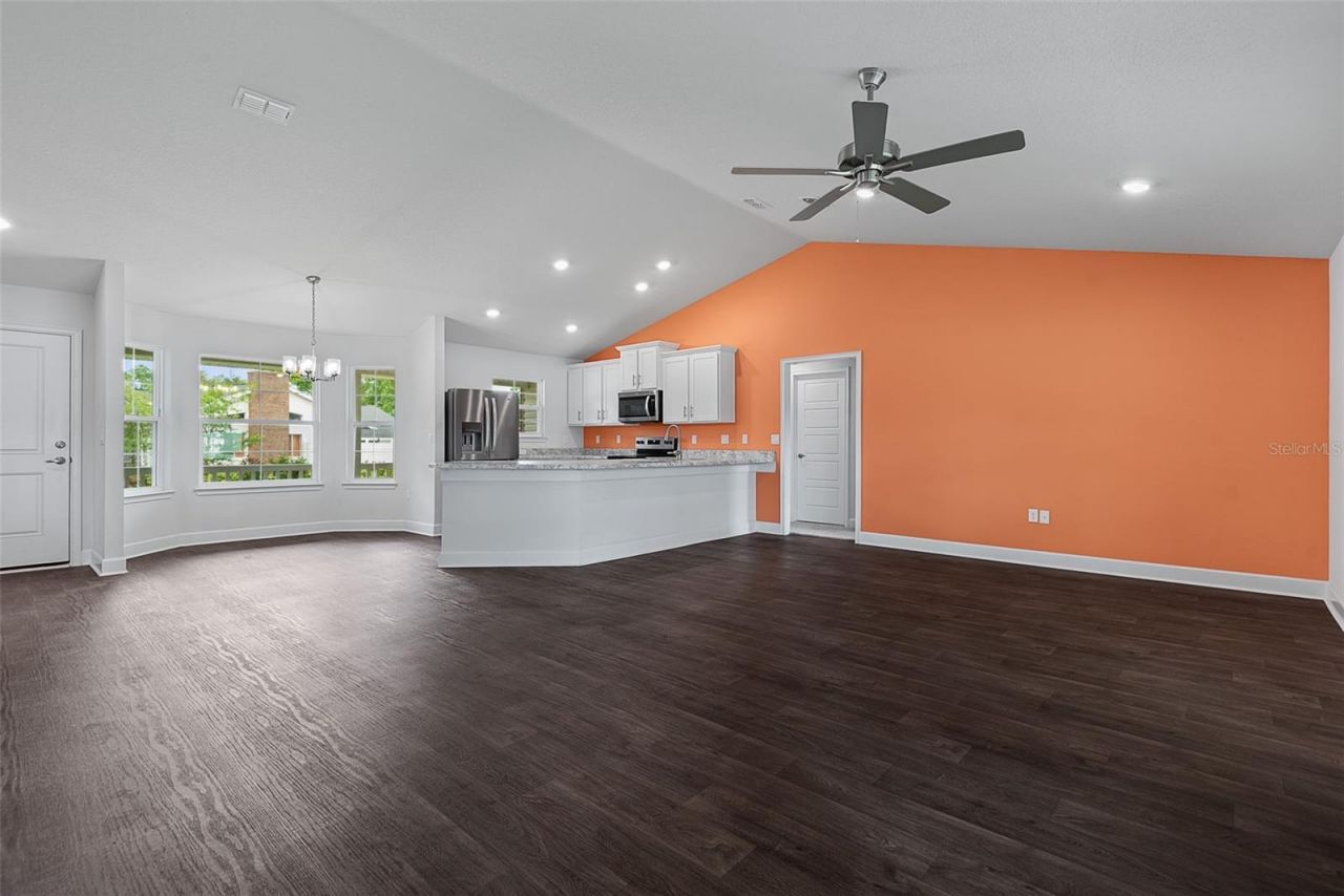 8 Persimmon Drive , Palm Coast, FL 32164 Photo