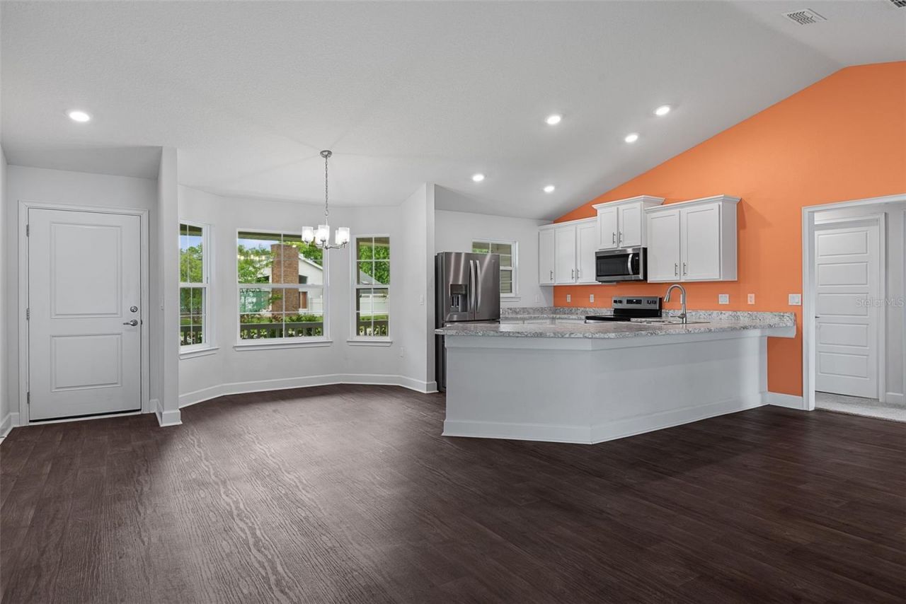 8 Persimmon Drive , Palm Coast, FL 32164 Photo