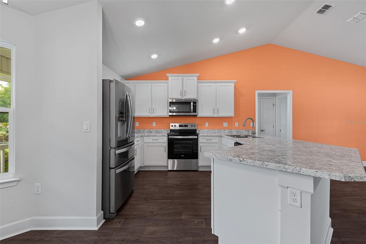 8 Persimmon Drive , Palm Coast, FL 32164 Photo