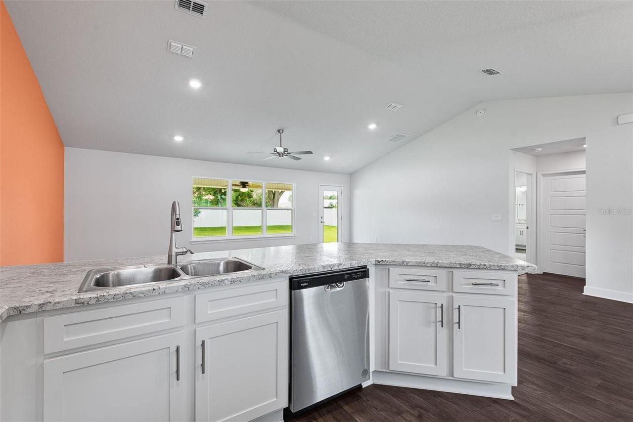 8 Persimmon Drive , Palm Coast, FL 32164 Photo