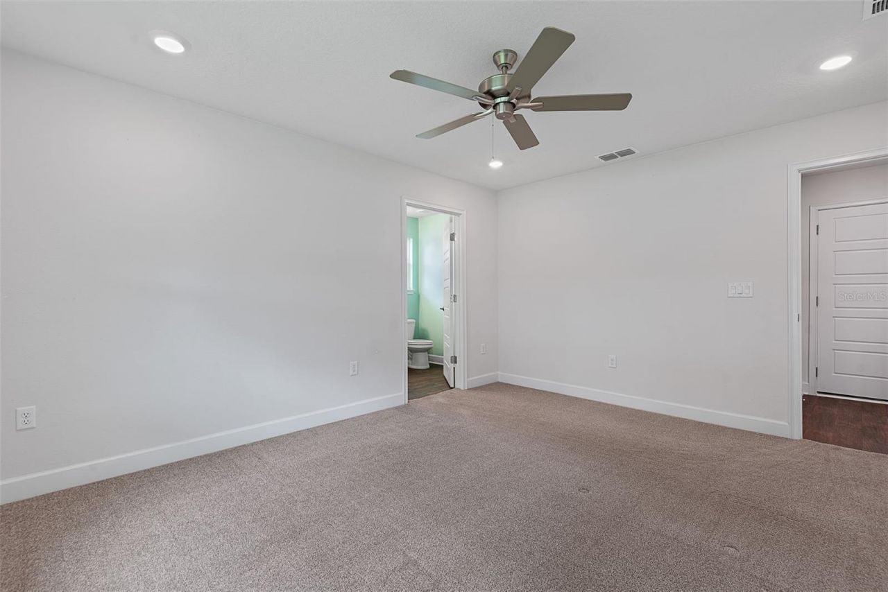 8 Persimmon Drive , Palm Coast, FL 32164 Photo